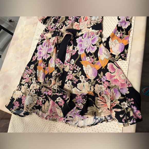 Spell and the Gypsy Blue skies short wrap dress - Picture 10 of 11